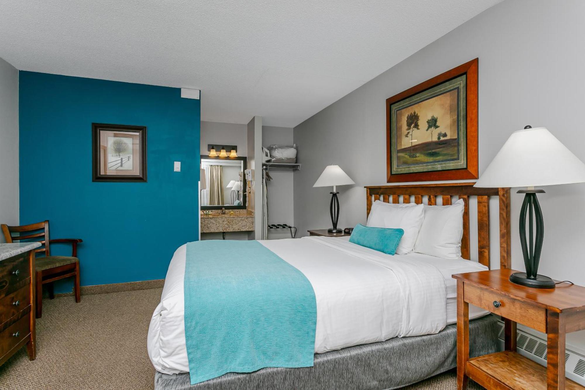 Tonquin Inn Jasper Room photo