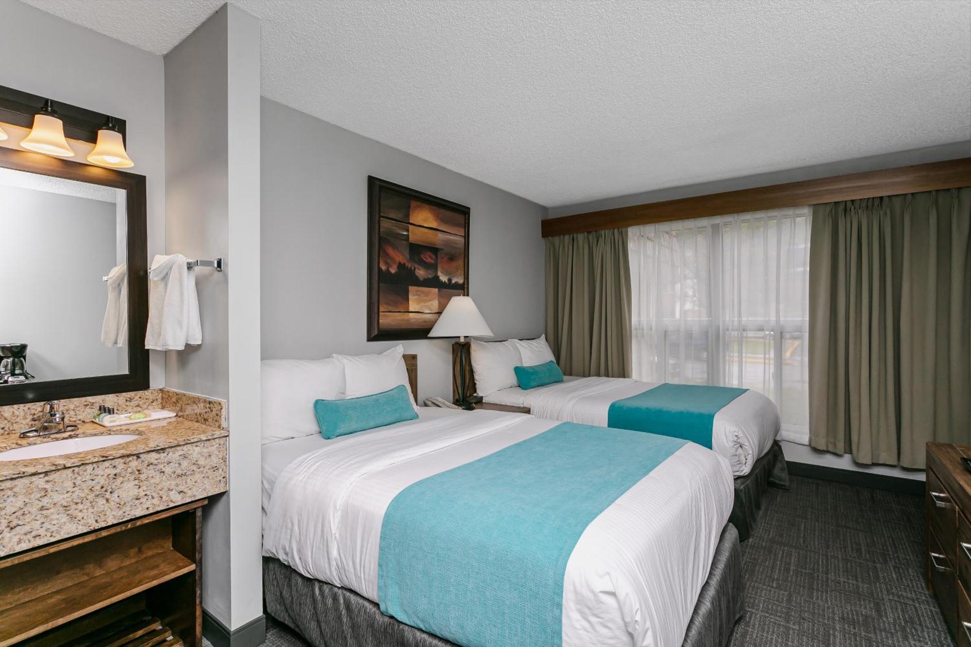 Tonquin Inn Jasper Room photo