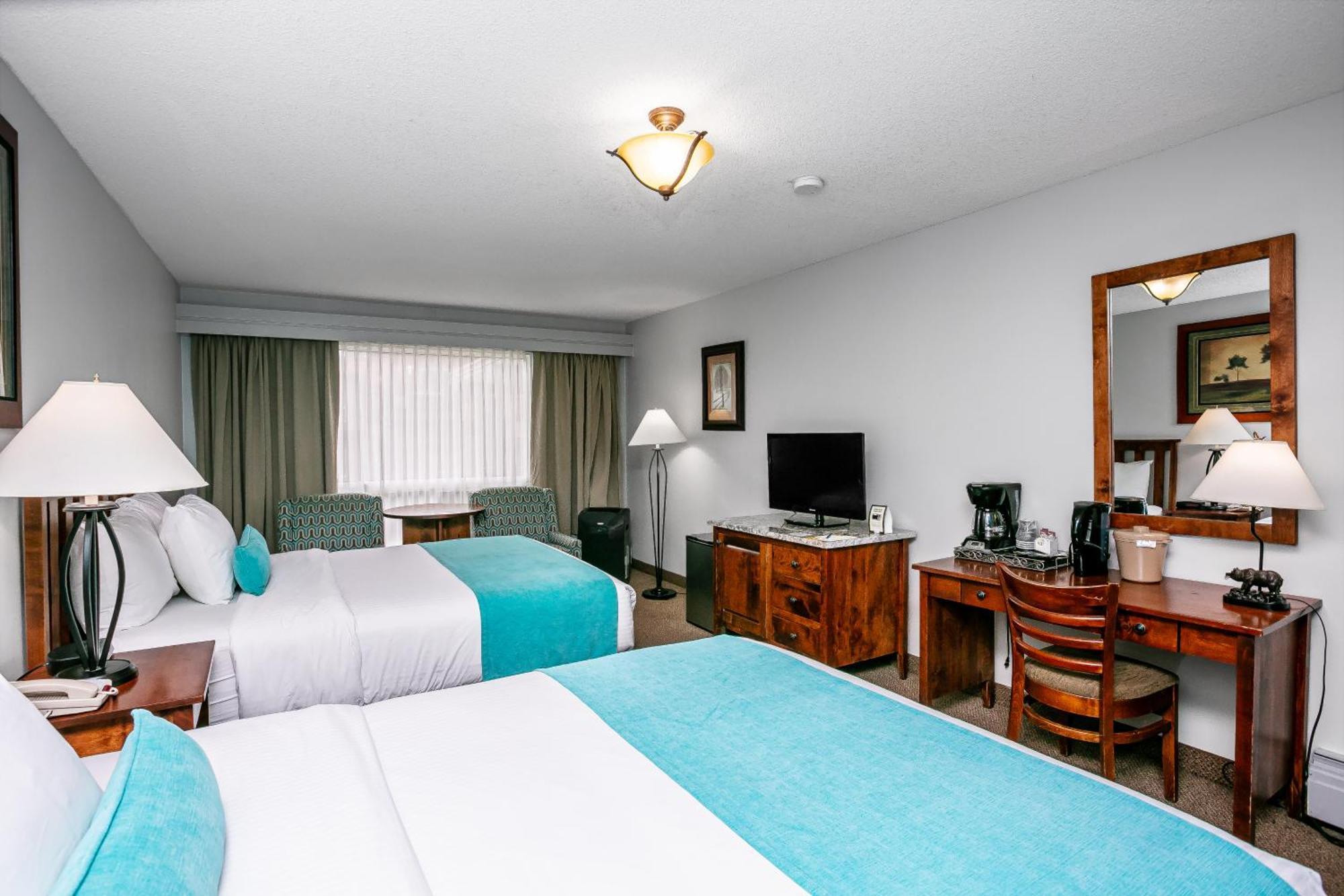 Tonquin Inn Jasper Room photo